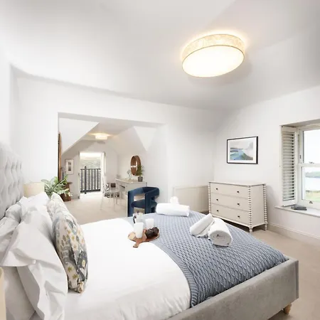 Henscath House Holiday home Helston